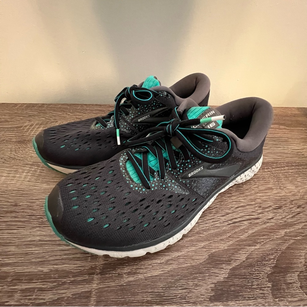 Women's Brooks Glycerin 16 - Size 8
